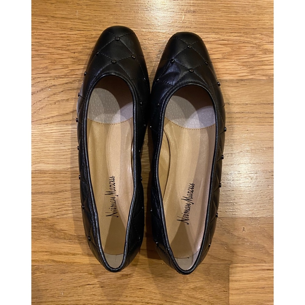 COPY - Neiman Marcus loafer shoe size 9 M black leather